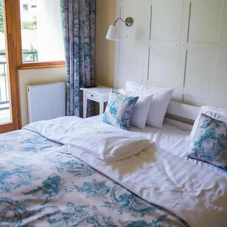 Hotel Tuenderkert 3*