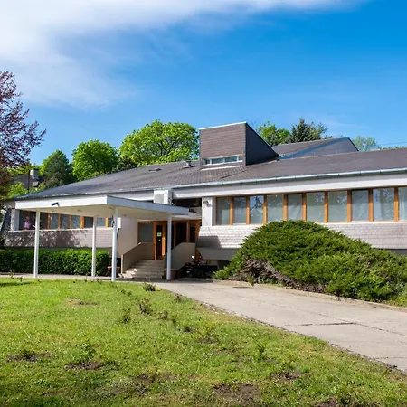Hotel Tuenderkert Noszvaj