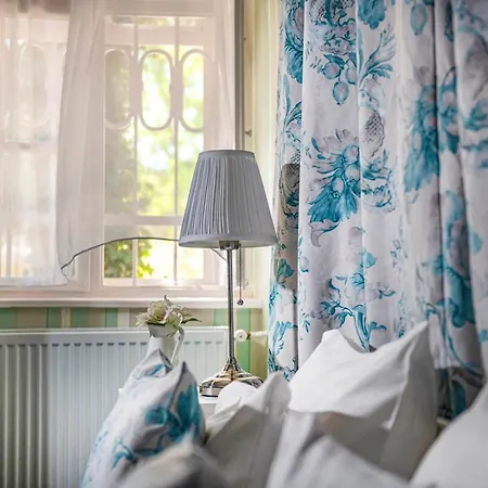 Tuenderkert Hotel