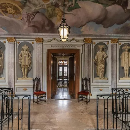 Hotel Tuenderkert Noszvaj