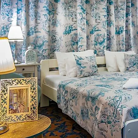Tuenderkert Hotel 3*