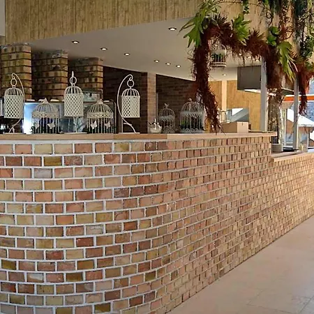 Hotel Tuenderkert Noszvaj