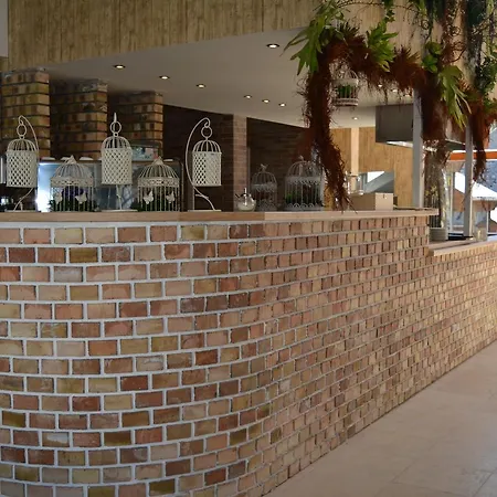 Hotel Tuenderkert 3*