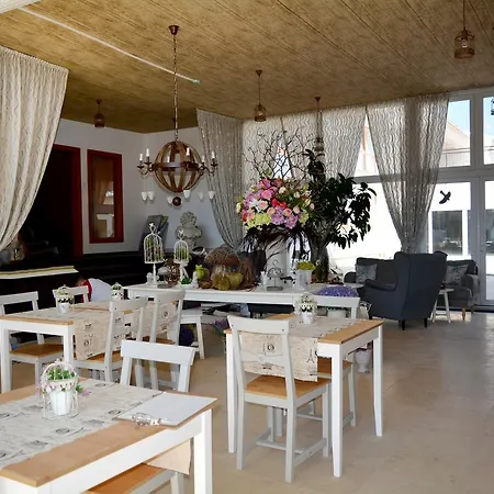 Hotell Tuenderkert