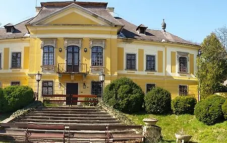 Tuenderkert Hotel