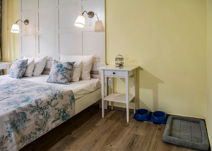 Tuenderkert Szálloda 3*