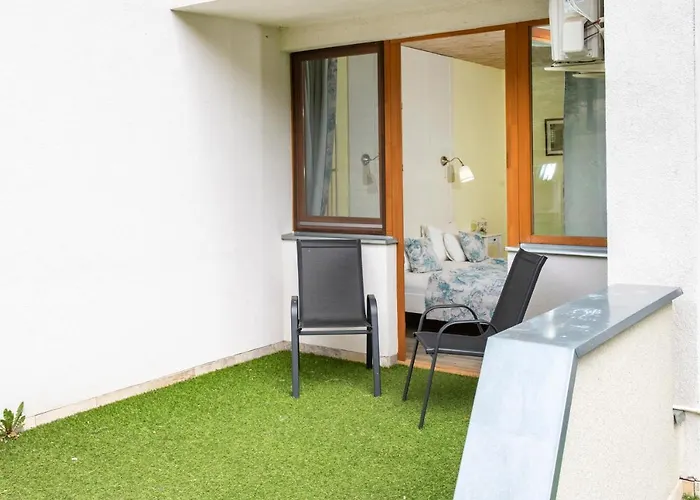 Tuenderkert Szálloda