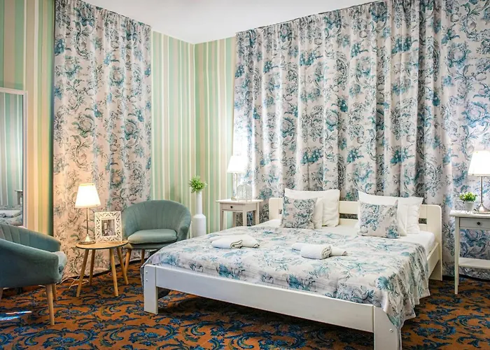 Tuenderkert Hotel Noszvaj